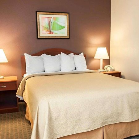 Quality Inn And Suites Indianapolis Esterno foto