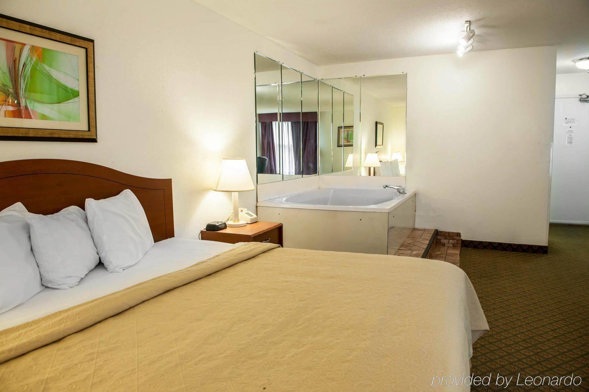Quality Inn And Suites Indianapolis Esterno foto