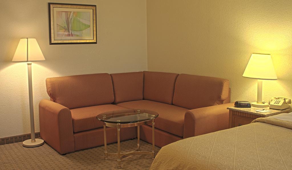 Quality Inn And Suites Indianapolis Esterno foto