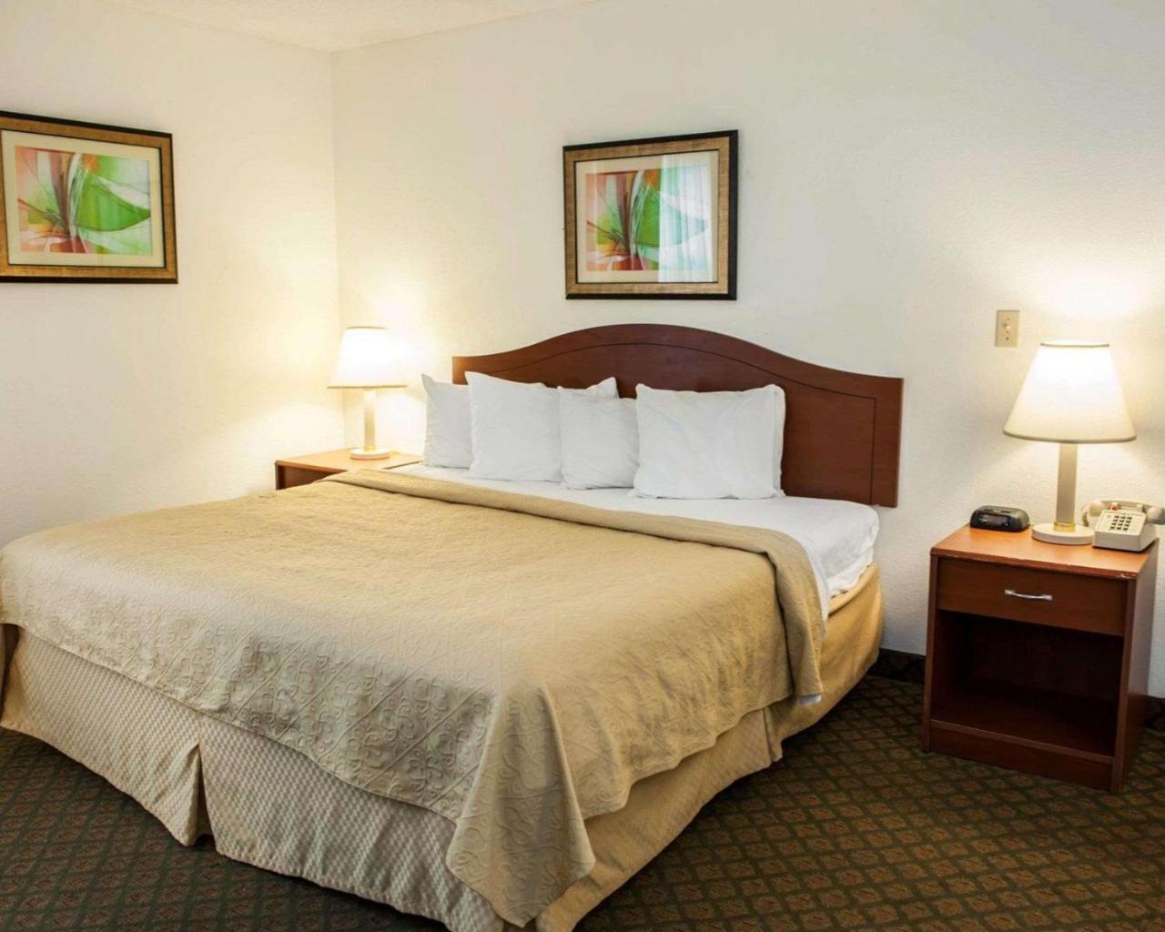 Quality Inn And Suites Indianapolis Esterno foto